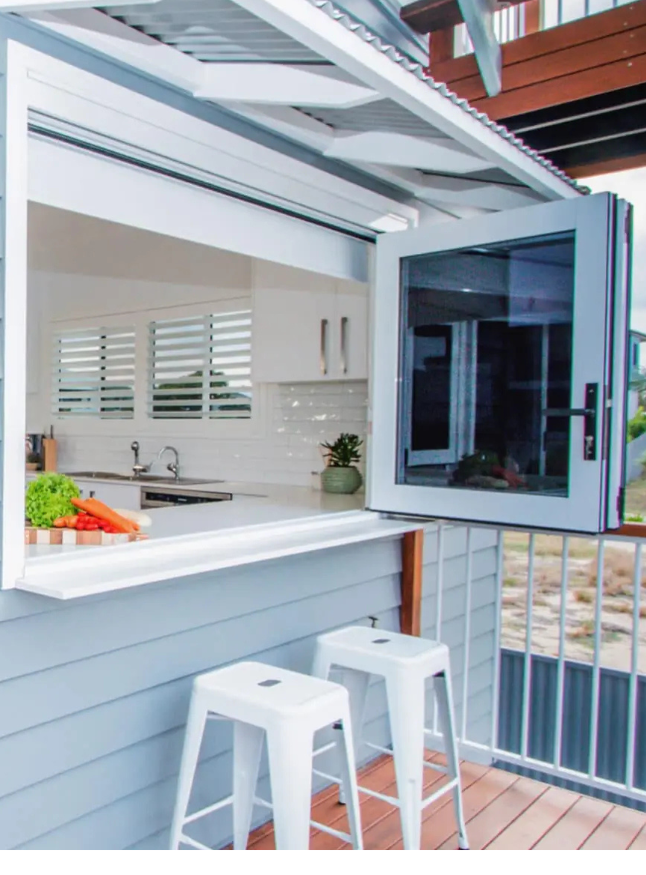 BIFOLD WINDOWS (565 x 765 mm) (2)
